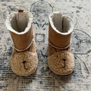 Baby GAP bear boots
